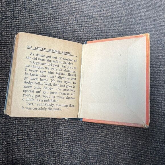 Vintage 1934 Little Orphan Annie + Big Train Robbery Whitman Big Little Book - Picture 8 of 11